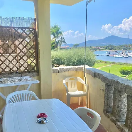 Aparthotel With Pool And In Porto Rotondo