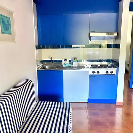 With Pool And In Hotel apartamentowy 3*